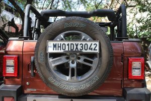 accessories-number-plate-stepney-mount-3