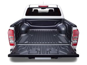 isuzu-d-max-bedliner-over-lip-4