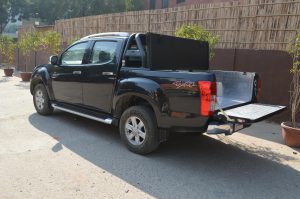 isuzu-d-max-tri-fold-cover-3