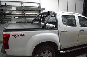 isuzu-d-max-tri-fold-cover-8