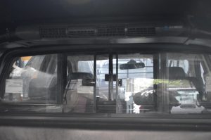 isuzu-d-max-carryboy-sliding-glass-1