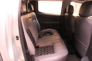 isuzu-d-max-custom-seat-covers-5