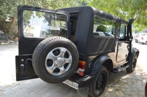 mahindra-thar-crde-semi-hardtop-20