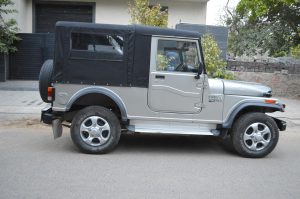 mahindra-thar-crde-soft-top-9