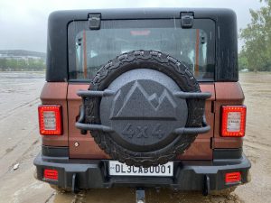 mahindra-thar-stepney-cover-lock-8