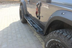 mahindra-thar-proman-side-steps-1