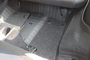 mahindra-thar-top-gear-mats-3