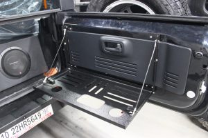 mahindra-thar-rear-tray-xl-3