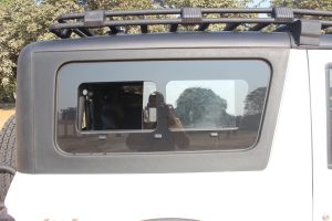 mahindra-thar-sliding-glass-6