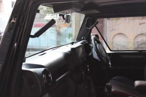 mahindra-thar-grab-handles-6