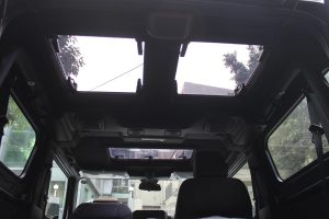 mahindra-thar-sunroof-hatch-12