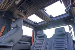 mahindra-thar-sunroof-hatch-21