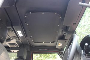 mahindra-thar-sunroof-hatch-6