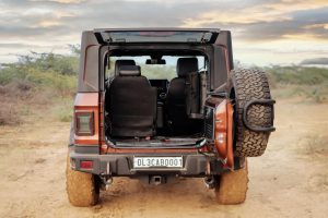 mahindra-thar-rear-seat-split-%26-side-fold-9