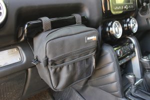 mahindra-thar-passenger-grab-handle-bag-1