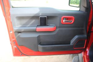 suzuki-jimny-door-handles-tray-8