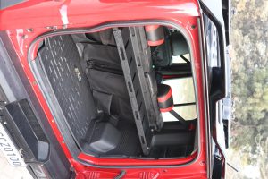 suzuki-jimny-rear-boot-tray-7