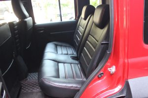 suzuki-jimny-seats-10.jpg-2