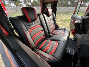 suzuki-jimny-seats-9.jpg-11