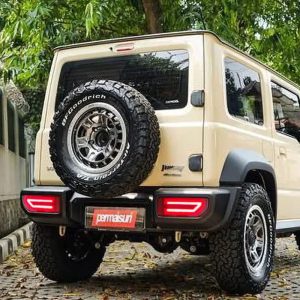 suzuki-jimny-tail-lights-10