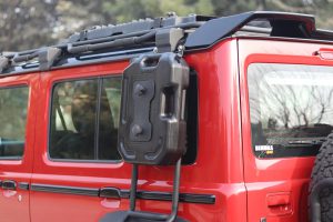 suzuki-jimny-jimny-side-jerry-can-mounting-1