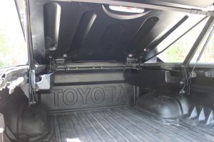 toyota-hilux-carryboy-cb-796-automatic-lid-18