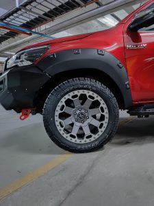 toyota-hilux-fenders-rivit-6