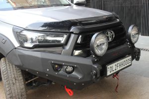 toyota-hilux-garnish-headlights-%26-taillights-1