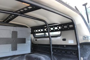 toyota-hilux-roll-bar-bed-rack-1