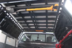 toyota-hilux-roll-bar-bed-rack-27