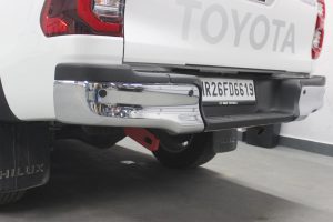 toyota-hilux-rear-recovery-hook-7