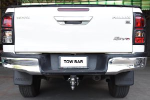 toyota-hilux-tow-hook-2